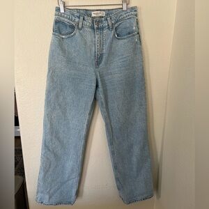 Abercrombie “the 90s relaxed Jean high rise”